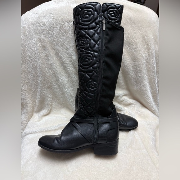 Over the Knee Boots - Picture 11 of 12